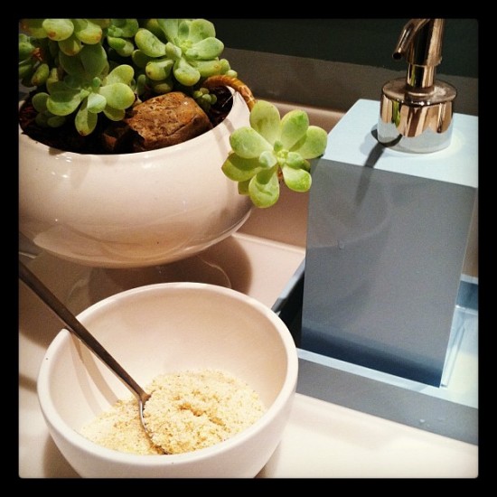 Quinoa Face Mask_2 Storage
