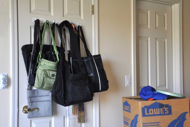 5 Organizing Tips To Avoid Clutter www.herviewfromhome.com