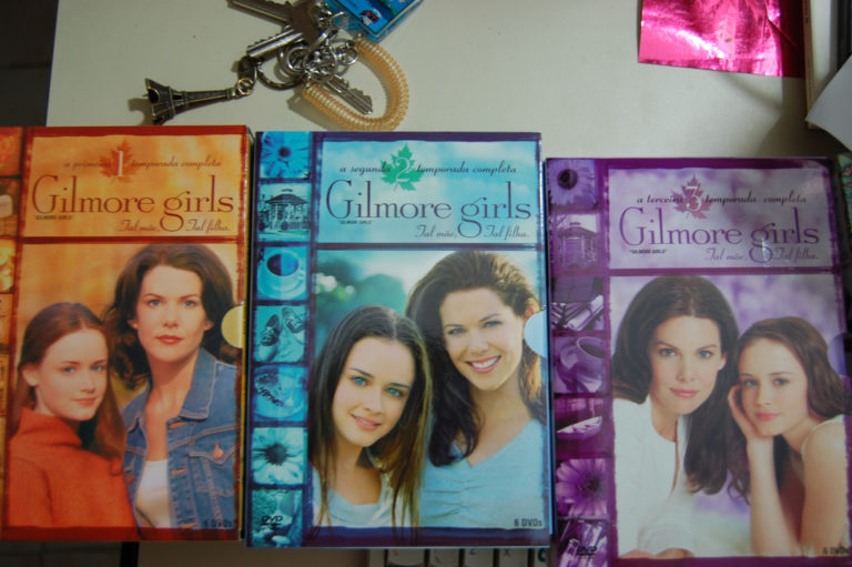 6 Reasons Why I'm Freaking Out About The Gilmore Girls' Reunion www.herviewfromhome.com
