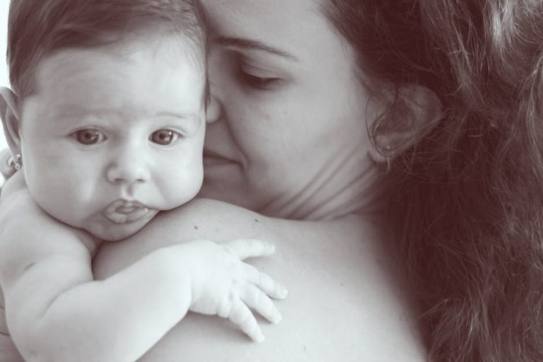 The Fearfully Wonderfully Made Postpartum Mom www.herviewfromhome.com