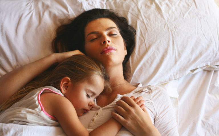Moms Hardly Sleep But That's Not Why We're So Tired www.herviewfromhome.com