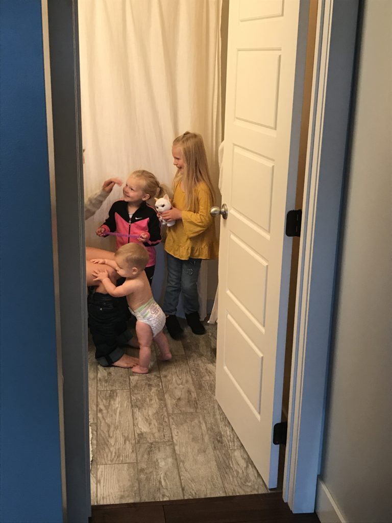 Pooping Alone, and Other Things Moms Aren't Allowed to do Without an Audience www.herviewfromhome.com