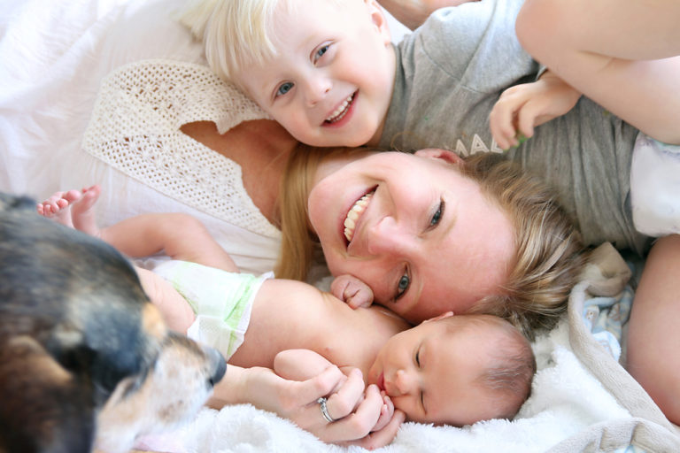 Hold On To These Truths When You're In the Trenches of Motherhood www.herviewfromhome.com