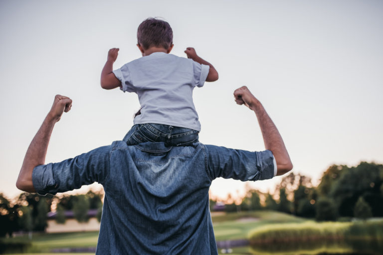 7 Reasons Dads Are Incredibly Awesome www.herviewfromhome.com