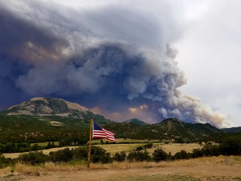 Colorado Wildfires Are Threatening My Home...and So Many Precious Memories www.herviewfromhome.com