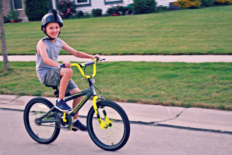 I Make My Kids Wear Helmets Every Single Time They Ride Their Bikes www.herviewfromhome.com