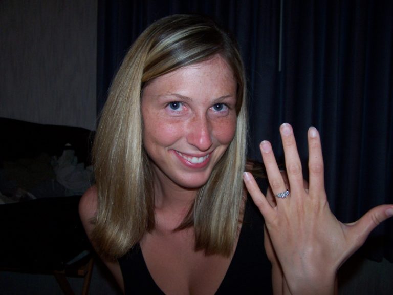 engaged woman www.herviewfromhome.com