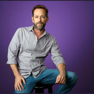 90210 Star Luke Perry Dead at 52