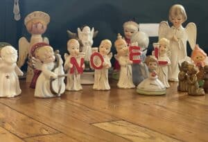 Angel figurines lined up