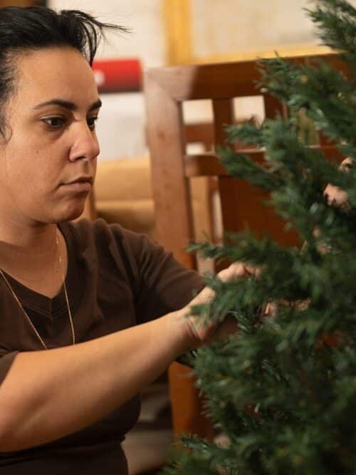 To All the Non-Festive Moms: I See You